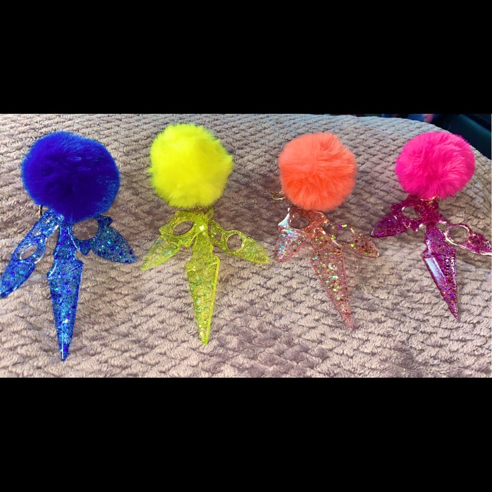Epoxy resin self defense keychains